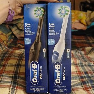 Oral-B PRO Clean Electric Power Toothbrushes Black & White Batteries Included!